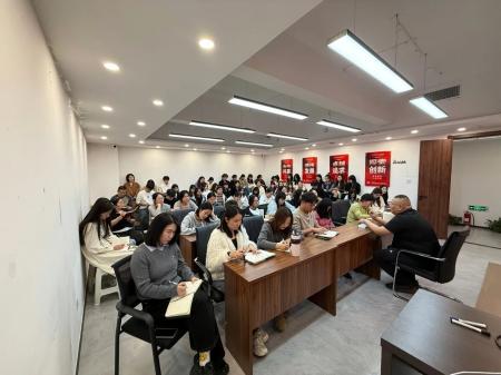 河南永安文旅集团召开月度全体员工例会 凝心聚力赋能发展